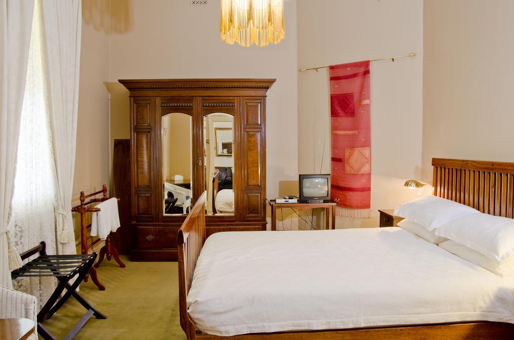 Imperial Fine Accommodation Broken Hill Szoba fotó